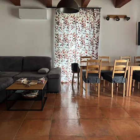 Kralikarna Σπίτι διακοπών *